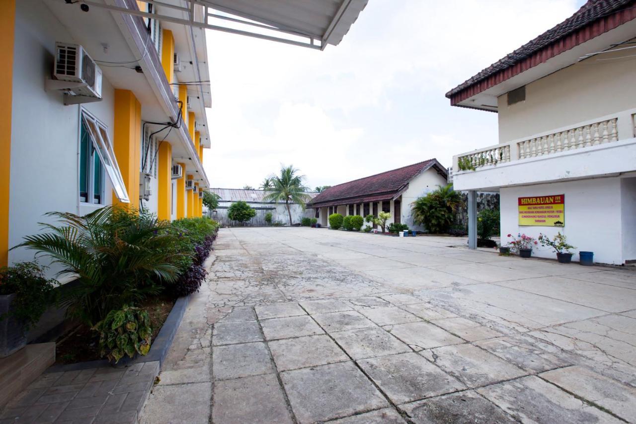 Oyo 3207 Hotel Gracia Bandar Lampung Esterno foto