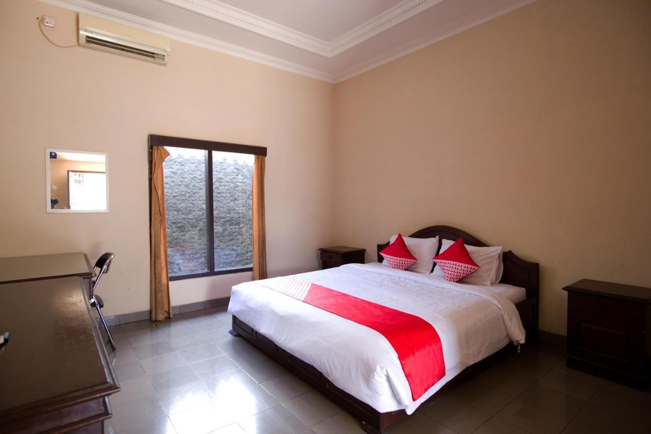 Oyo 3207 Hotel Gracia Bandar Lampung Esterno foto