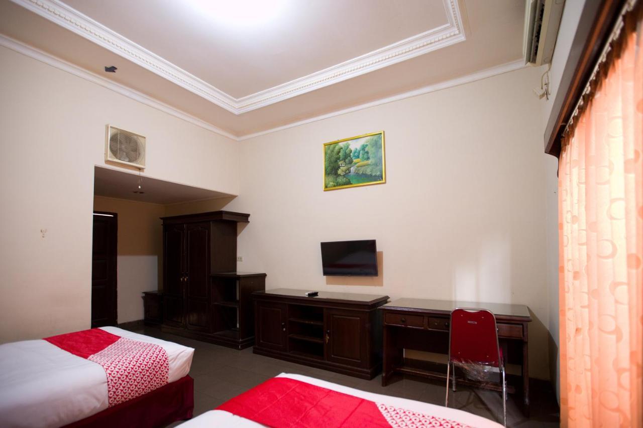 Oyo 3207 Hotel Gracia Bandar Lampung Esterno foto