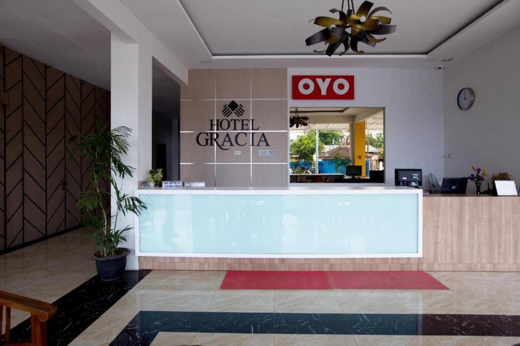 Oyo 3207 Hotel Gracia Bandar Lampung Esterno foto